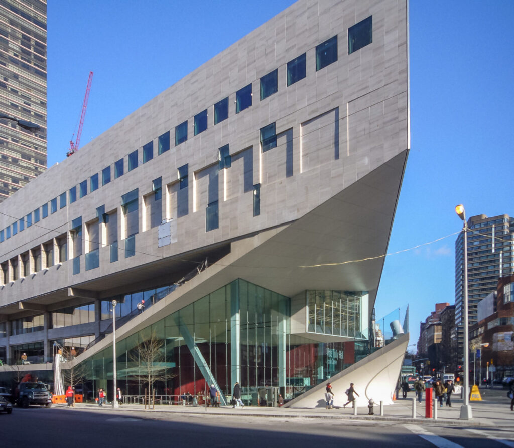 Best music schools in the US 2025 – Juilliard School exterior